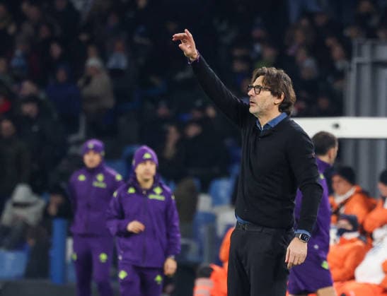 Serie A football match - Napoli vs. Fiorentina 2025 26 Paolo Vanoli Head Coach of AC Fiorentina During the football match on January 31, 2026, valid for the Italian Serie A - 2025 26 championship in Naples at the Diego Armando Maradona Stadium between SSC Napoli and AC Fiorentina. Pictured: NAPOLI stadio Diego Armando Maradona CAMPANIA ITALIA Copyright: xFABIOxSASSOxFabioxSassox Napoli Fiorentina2026_01_31Fabio Sasso6554