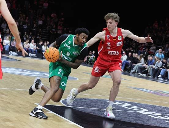 31.01.2026 - Basketball - Saison 2025 2026 - 2. Bundesliga Pro-A - 20. Spieltag: Nürnberg Falcons Basketball Club NBC - EPG Baskets Koblenz - Sportfoto Zink DaMa - xdaxmax - Decorian Jeffries (0, EPG Guardians Koblenz ) Tom Stoiber (28, Nürnberg Falcons BC NBC )