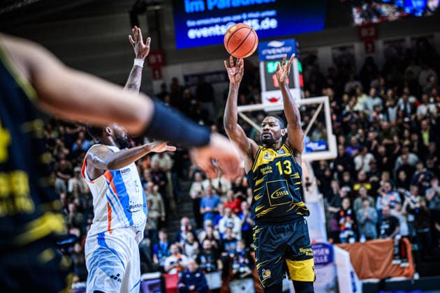 easycredit BBL Basketball Bundesliga 2025 2026 18. Spieltag 31.01.2026 Science City Jena vs MHP RIESEN Ludwigsburg Yorman Polas Bartolo (Lubu) beim Wurf Sparkassen Arena