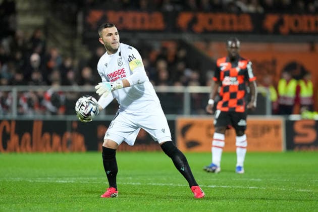 FC Lorient v FC Nantes - Ligue 1 McDonald s 2025 2026 01 Anthony LOPES (fcn) during the Ligue 1 McDonald s match between Lorient and Nantes at Stade du Moustoir on January 31, 2026 in Lorient, France. Lorient France  Copyright: xFEPx 776348266