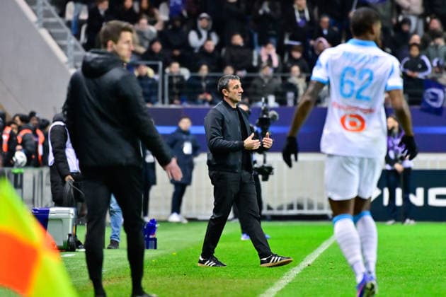 FOOTBALL : Paris FC vs Marseille - Ligue 1 - 31 01 2026 Stephane GILLI ( coach PFC )during the Ligue 1 match between Paris FC and Olympique de Marseille at Stade Jean Bouin on January 31, 2026 in Paris, France. ( Photo by Federico Pestellini PsnewZ ) - ParisFrance  Copyright: xFedericoxPestellinix