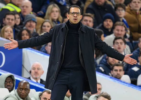 Chelsea v West Ham United - Premier League - Stamford Bridge - London. Chelsea v West Ham United - Premier League - Stamford Bridge - London. Chelsea Manager Liam Rosenior. Picture : Mark Pain LONDON England  Copyright: xMarkxPainx