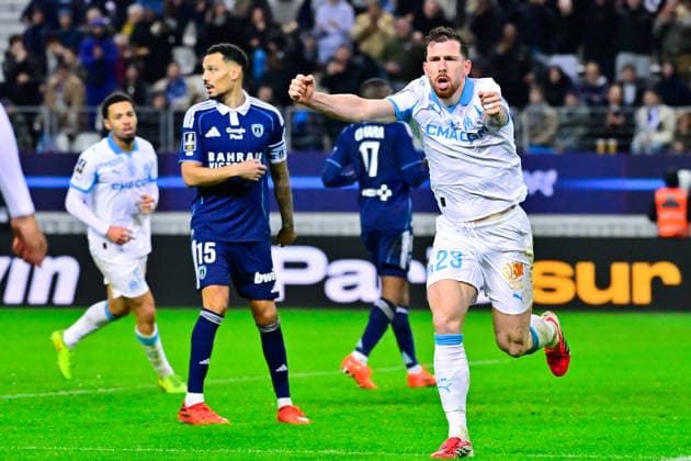 FOOTBALL : Paris FC vs Marseille - Ligue 1 - 31 01 2026 Pierre Emile Hojbjerg ( 23 - Olympique Marseille ) celebrates during the Ligue 1 match between Paris FC and Olympique de Marseille at Stade Jean Bouin on January 31, 2026 in Paris, France. ( Photo by Federico Pestellini PsnewZ ) - ParisFrance  Copyright: xFedericoxPestellinix