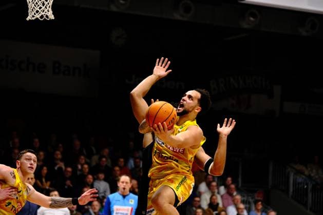 ProA - Phoenix Hagen vs. Tigers Tübingen, Hagen, 31.01.2026, Ischelandhalle Hagen Marcus Henri Graves ( 0, Phoenix Hagen, PG) beim Korbleger; Barmer2BasketballBundesliga ProA - Phoenix Hagen vs. Tigers Tübingen, Hagen, 31.01.2026, Ischelandhalle Hagen Copyright: xBEAUTIFULxSPORTS Piepenstockx