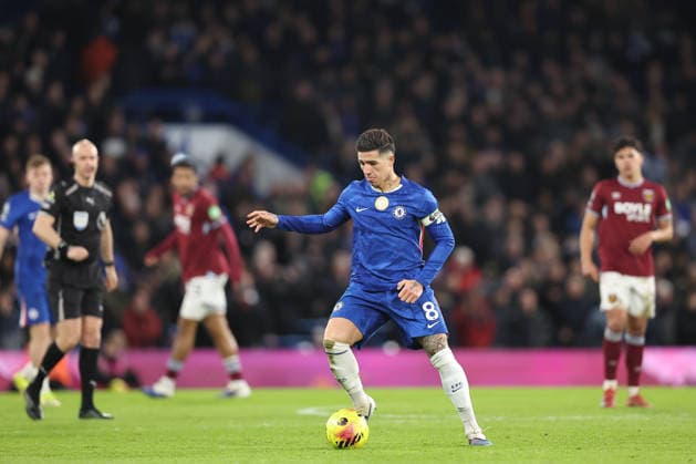 31st January 2026; Stamford Bridge, Chelsea, London, England: Premier League Football, Chelsea versus West Ham United; Enzo Fernandez of Chelsea on the ball  KatiexChan Content restricted for UK based newspaper