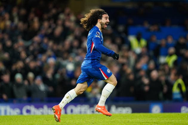 Chelsea v West Ham United, Premier League Marc Cucurella of Chelsea celebrating his goal to make it 2-2 during the Chelsea v West Ham United Premier League match at Stamford Bridge, London, England on 31 January 2026 Credit: Dylan Hepworth Every Second Media Editorial use only. All images are copyright Every Second Media Limited. No images may be reproduced without prior permission. All rights reserved. Premier League and Football League images are subject to licensing agreements with Football DataCo Limited. see https: www.football-dataco.com Copyright: xIMAGO EveryxSecondxMediax ESM-1782-0063 DylanxHepworthx xEveryxSecondxMediax