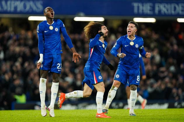 Chelsea v West Ham United, Premier League Marc Cucurella of Chelsea celebrating his goal to make it 2-2 during the Chelsea v West Ham United Premier League match at Stamford Bridge, London, England on 31 January 2026 Credit: Dylan Hepworth Every Second Media Editorial use only. All images are copyright Every Second Media Limited. No images may be reproduced without prior permission. All rights reserved. Premier League and Football League images are subject to licensing agreements with Football DataCo Limited. see https: www.football-dataco.com Copyright: xIMAGO EveryxSecondxMediax ESM-1782-0069 DylanxHepworthx xEveryxSecondxMediax