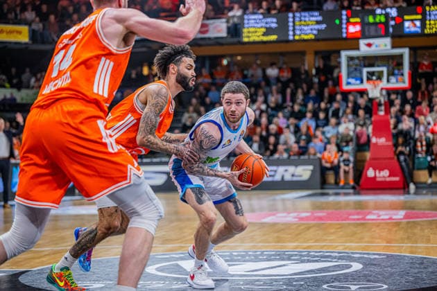 1. Basketball Bundesliga, easyCredit BBL, Saison 2025 2026, Herren, Hauptrunde, 18. Spieltag, 31.01.2026, RASTA Vechta - Frankfurt Skyliners Logan Johnson ( 0 - Frankfurt Skyliners) in Aktion Vechta RASTA Dome Niedersachsen Deutschland