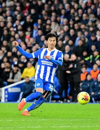 Brighton and Hove Albion v Everton, Premier League Kaoru Mitoma Midfielder of Brighton and Hove Albion in action during the Premier League match between Brighton and Hove Albion and Everton at the American Express Stadium, Brighton and Hove, UK on 31 January 2026. Brighton and Hove American Express Stadium East Sussex UK Editorial use only DataCo restrictions apply See www.football-dataco.com , Copyright: xJeffxMoodx PSI-23658-0109