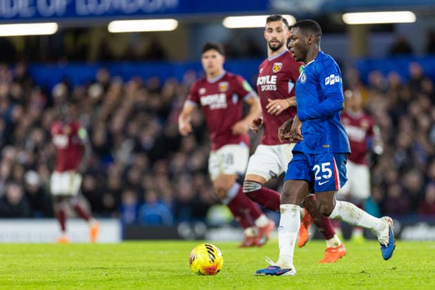 Chelsea v West Ham United, Premier League Chelsea midfielder MoisÃ s Caicedo (25) during the Premier League match between Chelsea and West Ham United at Stamford Bridge, London, UK on 31 January 2026. London Stamford Bridge Greater London UK Editorial use only DataCo restrictions apply See www.football-dataco.com , Copyright: xToyinxOshodix PSI-23659-0049