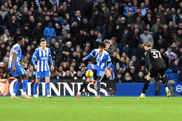 Brighton and Hove Albion v Everton, Premier League Kaoru Mitoma Midfielder of Brighton and Hove Albion in action during the Premier League match between Brighton and Hove Albion and Everton at the American Express Stadium, Brighton and Hove, UK on 31 January 2026. Brighton and Hove American Express Stadium East Sussex UK Editorial use only DataCo restrictions apply See www.football-dataco.com , Copyright: xJeffxMoodx PSI-23658-0085