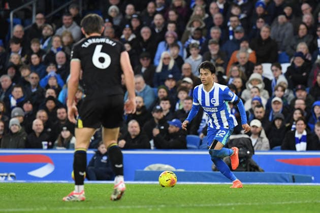 Brighton and Hove Albion v Everton, Premier League Kaoru Mitoma Midfielder of Brighton and Hove Albion in action during the Premier League match between Brighton and Hove Albion and Everton at the American Express Stadium, Brighton and Hove, UK on 31 January 2026. Brighton and Hove American Express Stadium East Sussex UK Editorial use only DataCo restrictions apply See www.football-dataco.com , Copyright: xJeffxMoodx PSI-23658-0099