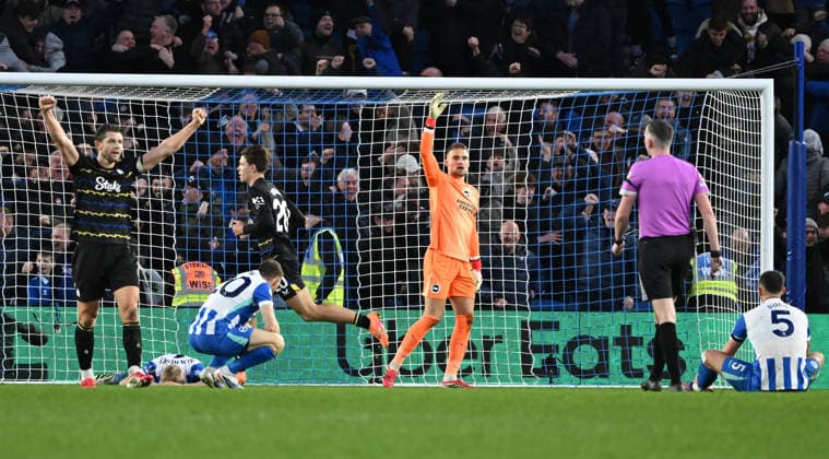 Brighton players devastated after Beto of Everton scores the equaliser during the Premier League match between Brighton and Hove Albion and Everton at the American Express Stadium, Brighton UK - Saturday 31st January 2026 Brighton v Everton Premier League Football, Amex Stadium, Sussex, UK - 31 Jan 2026Brighton Amex Stadium Sussex United Kingdom Editorial use only. No merchandising. For Football images FA and Premier League restrictions apply inc. no internet mobile usage without FAPL license - for details contact Football Dataco  Copyright: xLizxFinlayson TPI Shutterstockx 16497437bw