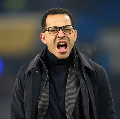 Chelsea v West Ham United - Premier League - Stamford Bridge - London. Chelsea v West Ham United - Premier League - Stamford Bridge - London. Chelsea Manager Liam Rosenior celebrates their win at the final whistle. Picture : Mark Pain LONDON England  Copyright: xMarkxPainx