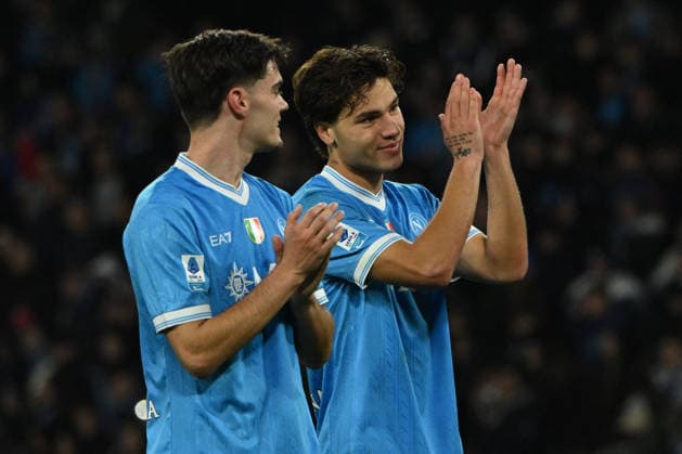 CALCIO - Serie A - SSC Napoli vs ACF Fiorentina Antonio Vergara of SSC Napoli and Miguel Gutierrez of SSC Napoli thank the fans at the end of the match during Serie A Enelive match between SSC Napoli vs ACF Fiorentina:Danilo Gemito Live Photo Naples Italy  Copyright: xIPAxSport ABACAx