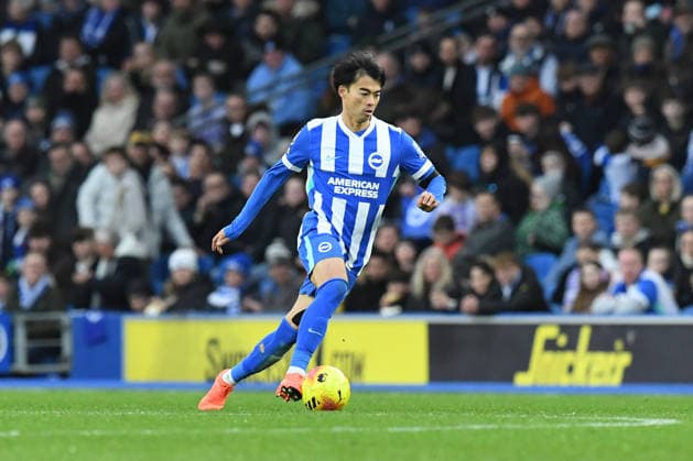 Brighton and Hove Albion v Everton, Premier League Kaoru Mitoma Midfielder of Brighton and Hove Albion controls the ball during the Premier League match between Brighton and Hove Albion and Everton at the American Express Stadium, Brighton and Hove, UK on 31 January 2026. Brighton and Hove American Express Stadium East Sussex UK Editorial use only DataCo restrictions apply See www.football-dataco.com , Copyright: xJeffxMoodx PSI-23658-0129