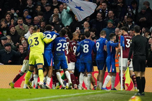 Chelsea v West Ham United, Premier League The West Ham and Chelsea players having an altercation during the Chelsea v West Ham United Premier League match at Stamford Bridge, London, England on 31 January 2026 Credit: Dylan Hepworth Every Second Media Editorial use only. All images are copyright Every Second Media Limited. No images may be reproduced without prior permission. All rights reserved. Premier League and Football League images are subject to licensing agreements with Football DataCo Limited. see https: www.football-dataco.com Copyright: xIMAGO EveryxSecondxMediax ESM-1782-0092 DylanxHepworthx xEveryxSecondxMediax