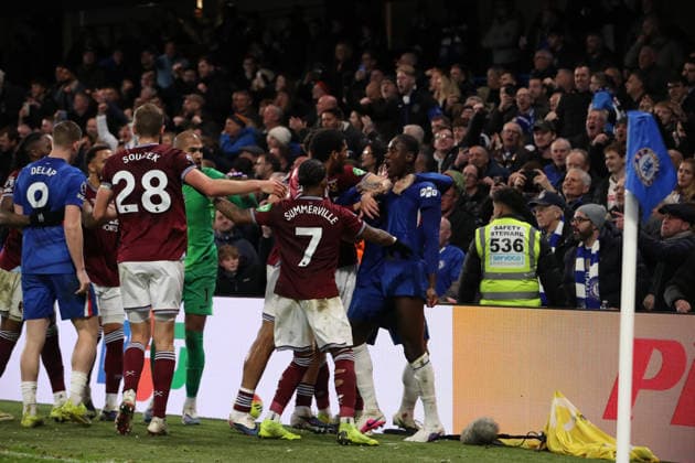 31st January 2026; Stamford Bridge, Chelsea, London, England: Premier League Football, Chelsea versus West Ham United; Players from both sides shoving each other in the 90th+7 minute  KatiexChan Content restricted for UK based newspaper