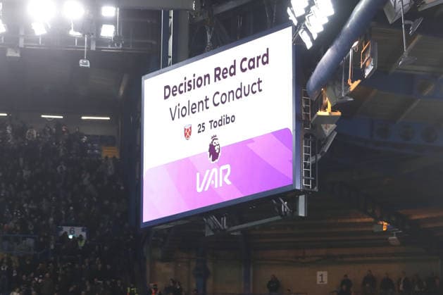 31st January 2026; Stamford Bridge, Chelsea, London, England: Premier League Football, Chelsea versus West Ham United; VAR review after players from both team shoving each other leads to a red car for Jean-Clair Todibo of West Ham United for violent conduct for grabbing Joan Pedro of Chelsea around the neck  KatiexChan Content restricted for UK based newspaper