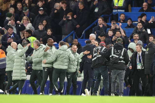 31st January 2026; Stamford Bridge, Chelsea, London, England: Premier League Football, Chelsea versus West Ham United; Chelsea backroom staff celebrate at the final whistle  KatiexChan Content restricted for UK based newspaper