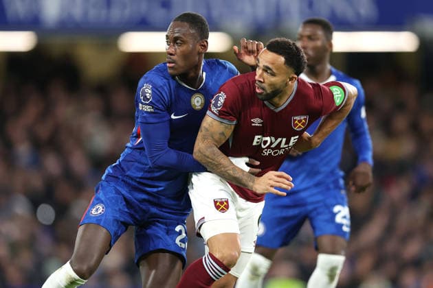 Chelsea v West Ham 28th January 2026, London - Premier League Football - Chelsea v West Ham United - Trevoh Chalobah of Chelsea and Callum Wilson of West Ham United - Photo: Charlotte Wilson Offside. London UK Copyright: xCharlottexWilsonx xOffsidexOffside