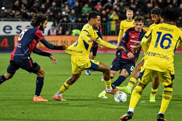 Amin Sarr of Hellas Verona during Cagliari Calcio vs Hellas Verona FC, Italian soccer Serie A match in Cagliari, Italy, January 31 2026  Copyright: xLuigixCanu IPAxSportx xipa-agency.netx xx IPA_70809771 IPA_Agency_IPA70809771