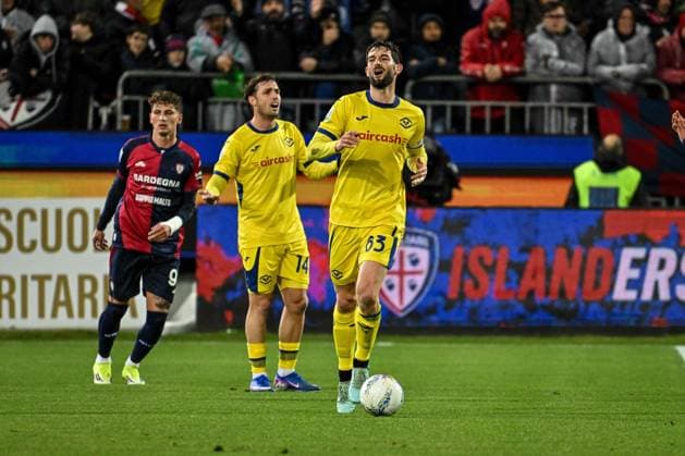 Roberto Gagliardini of Hellas Verona during Cagliari Calcio vs Hellas Verona FC, Italian soccer Serie A match in Cagliari, Italy, January 31 2026  Copyright: xLuigixCanu IPAxSportx xipa-agency.netx xx IPA_70809787 IPA_Agency_IPA70809787