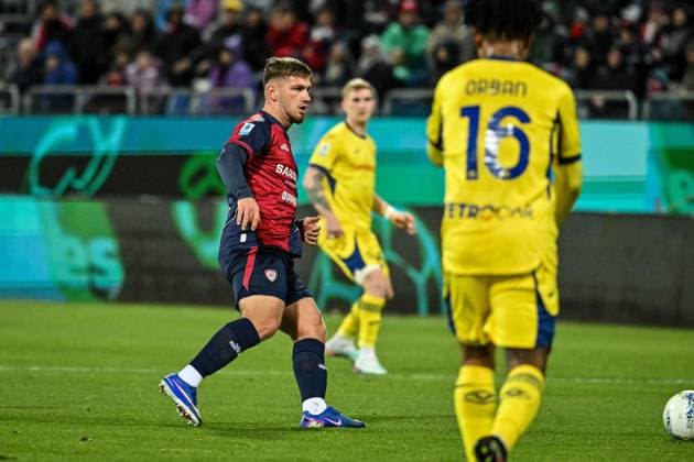 Semih Kilicsoy of Cagliari Calcio during Cagliari Calcio vs Hellas Verona FC, Italian soccer Serie A match in Cagliari, Italy, January 31 2026  Copyright: xLuigixCanu IPAxSportx xipa-agency.netx xx IPA_70809861 IPA_Agency_IPA70809861