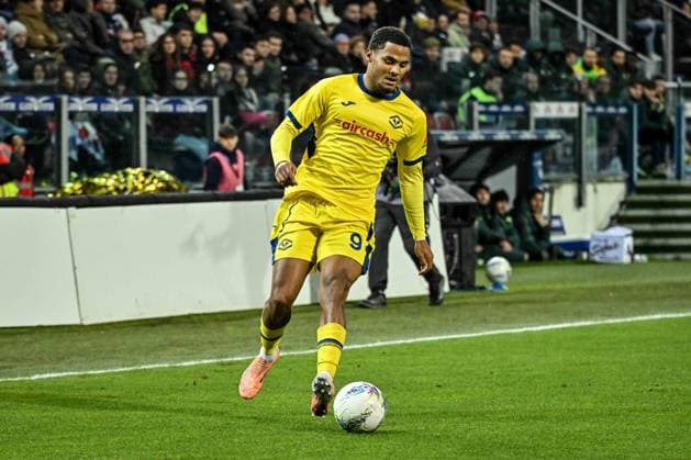 Amin Sarr of Hellas Verona during Cagliari Calcio vs Hellas Verona FC, Italian soccer Serie A match in Cagliari, Italy, January 31 2026  Copyright: xLuigixCanu IPAxSportx xipa-agency.netx xx IPA_70809932 IPA_Agency_IPA70809932