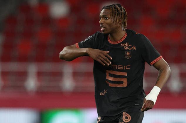 AS Monaco FC v Stade Rennais FC - Ligue 1 McDonald s 2025 2026 Jeremy Jacquet of Stade Rennais in action during the Ligue 1 McDonald s match between AS Monaco FC and Stade Rennais FC at Stade Louis II on January 31, 2026 in Monaco, Monaco. WARNING! This Photograph May Only Be Used For Newspaper And Or Magazine Editorial Purposes. May Not Be Used For Publications Involving 1 player, 1 Club Or 1 Competition Without Written Authorisation From Football DataCo Ltd. For Any Queries, Please Contact Football DataCo Ltd on +44 (0) 207 864 9121 Monaco Stade Louis II Monaco Monaco Copyright: xAllstarxPicturexLibraryxLtdx