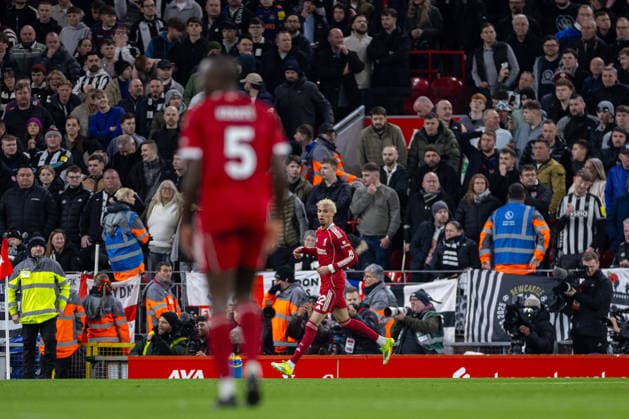 Football - FA Premier League - Liverpool FC v Newcastle United FC LIVERPOOL, ENGLAND - Saturday, January 31, 2026: Liverpool s Hugo Ekitike celebrates after scoring his side s second goal during the FA Premier League match between Liverpool FC and Newcastle United FC at Anfield. (Photo by David Rawcliffe Propaganda) LIVERPOOL Anfield MERSEYSIDE ENGLAND  Copyright: xDavidxRawcliffex P2026-01-31-Liverpool_Newcastle-56