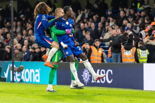 Chelsea v West Ham United, Premier League Chelsea celebrate their 3-2 win after the final whistle during the Premier League match between Chelsea and West Ham United at Stamford Bridge, London, UK on 31 January 2026. London Stamford Bridge Greater London UK Editorial use only DataCo restrictions apply See www.football-dataco.com , Copyright: xToyinxOshodix PSI-23659-0084