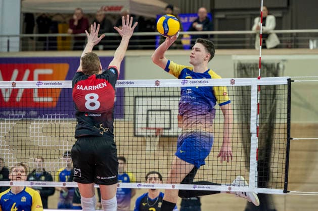 1.Volleyball Bundesliga -Saison 2025 2026 Cerebricks Volley Goats Mitteldeutschland vs.Barock Volleys MTV Ludwigsburg Halle, Deutschland 31. Januar 2026: Im Bild:v.li.Tomi Saarinen (Ludwigsburg) und Clay Wieter (Bitterfeld) Halle Saale swh.Arena Sachsen-Anhalt Deutschland