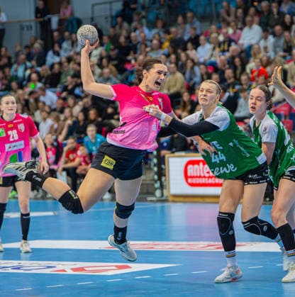 Handball I Frauen I Saison 2025-2026 I 1. HBF I 15. Spieltag I VFL Oldenburg - SV Union Halle-Neustadt I 31.01.2026 Oldenburg Kleine EWE-Arena Niedersachsen Deutschland Copyright: xLobeca JonasxBoningx