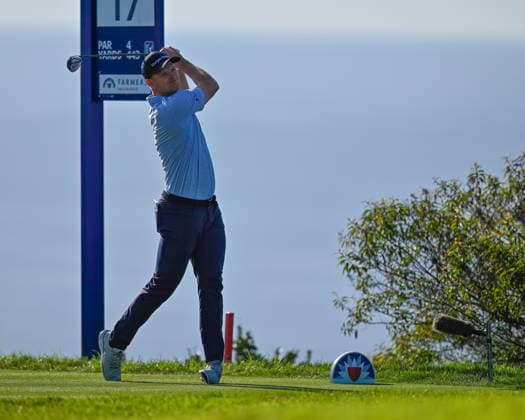 January 31, 2026: Justin Rose tees off on the 17th hole during the third round of the Farmers Insurance Open on Torrey Pines South Course in San Diego, California. CSM San Diego USA - ZUMAc04_ 20260131_zma_c04_143 Copyright: xJustinxFinex