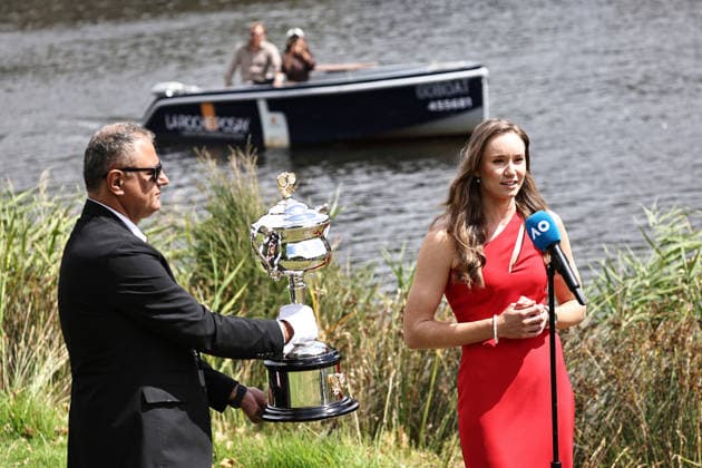 Elena Rybakina, KAZ, after final of 2026 Australian Open in Melbourne during a photoshoot at Yarra river, 01 02 2026; -