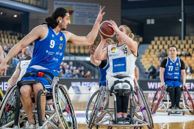 RBBL; RSV Lahn-Dill - RB Zwickau, 31.01.26 Rose Hollermann (RSV Lahn-Dill, 15), Maximilian Chagger (RB Zwickau, 9) RBBL; RSV Lahn-Dill - RB Zwickau: Wetzlar, 31.01.26 Copyright: xBEAUTIFULxSPORTS Roeczeyx