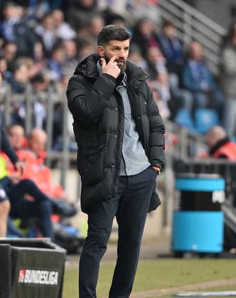 Trainer Miron Muslic (FC Schalke 04) 31.01.2026, Fussball 2. Bundesliga, Saison 2025 2026, 20. Spieltag, VfL Bochum - FC Schalke 04 2:0 DFL regulations prohibit any use of photographs as image sequences and or quasi-video Bochum Vonovia Ruhrstadion Nordrhein Westfalen Deutschland