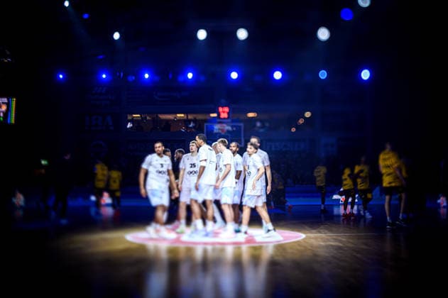 easycredit BBL Basketball Bundesliga 2025 2026 18. Spieltag 31.01.2026 Science City Jena vs MHP RIESEN Ludwigsburg Mannschaft von Jena vor Spielbeginn, tilt shift Aufnahme Sparkassen Arena