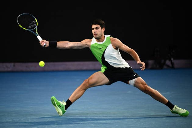 TENNIS AUSTRALIAN OPEN, Carlos Alcaraz of Spain in action during the men™s singles final against Novak Djokovic of Serbia on day 15 of the 2026 Australian Open tennis tournament at Melbourne Park in Melbourne, Sunday, February 1, 2026. ( NO ARCHIVING MELBOURNE VICTORIA AUSTRALIA  Copyright: xJOELxCARRETTx 20260201159275628187