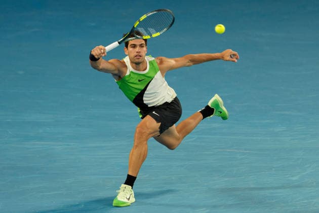 February 1, 2026: 1st seed CARLOS ALCARAZ of Spain in action against 4th seed NOVAK DJOKOVIC of Serbia on Rod Laver Arena in the Men s Singles Final match on day 15 of the 2026 Australian Open in Melbourne, Australia. Cal Media Melbourne Australia - ZUMAc04_ 20260201_faf_c04_008 Copyright: xSydneyxLowx