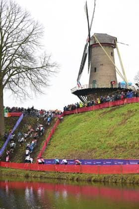 A mill pictured during the junior men race at UCI Cyclocross World Championships, on Sunday 01 February 2026, in Hulst, The Netherlands. DAVIDxPINTENS  x160209157x