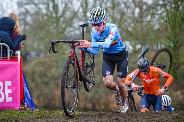 UCI World Championships 2026 Hulst HULST, BELGIUM - FEBRUARY 01 : De Bruyckere Kay (BEL) in action during the 2026 UCI Cyclo-Cross World Championships for Men Junior on February 01, 2026 in Hulst, Belgium, 01 02 2026 Hulst Belgium  Copyright: xNicoxVereeckenx