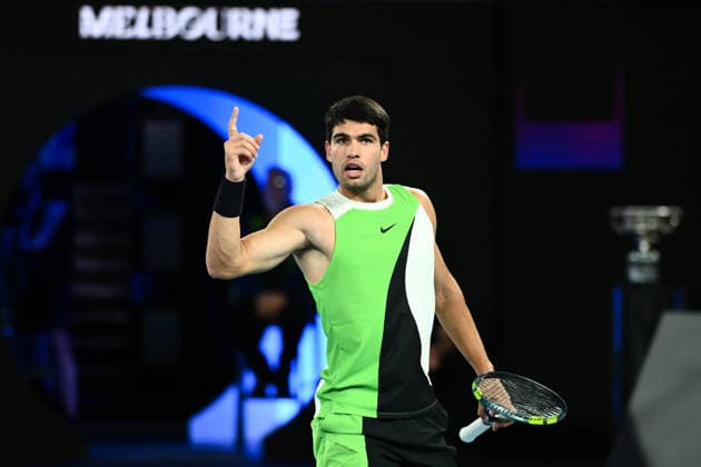 TENNIS AUSTRALIAN OPEN, Carlos Alcaraz of Spain reacts during the men™s singles final against Novak Djokovic of Serbia on day 15 of the 2026 Australian Open tennis tournament at Melbourne Park in Melbourne, Sunday, February 1, 2026. ( NO ARCHIVING MELBOURNE VICTORIA AUSTRALIA  Copyright: xJOELxCARRETTx 20260201147412248536