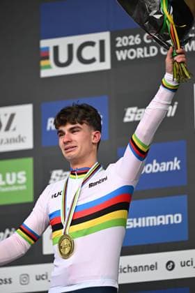 Winner Dutch Delano Heeren celebrates with the world champion jersey on the podium of the junior men race at UCI Cyclocross World Championships, on Sunday 01 February 2026, in Hulst, The Netherlands. DAVIDxPINTENS  x160219824x