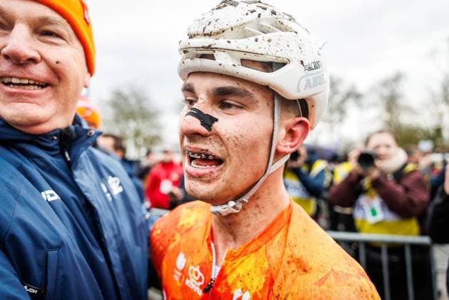 HULST , 01 02-2026 , UCI Cyclo-cross World Championships day 3 , Sunday Junior men , WK veldrijden , picture shows Delano Heeren (NED) wins UCI Cyclo-cross World Championships (Sunday)  x201237011x Copyright: