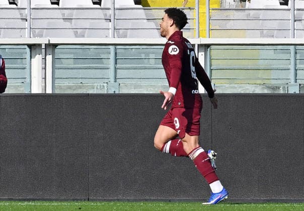 February 1, 2026, Turin, Italy: Torino s Che Adams jubilates after scoring the gol (1-0) during the Italian Serie A soccer match Torino FC vs US Lecce a at the Olimpico Grande Torino Stadium in Turin, Italy, 1st February 2026 ANSA ALESSANDRO DI MARCO. Serie A: Torino FC Vs US Lecce  - ZUMAa110 20260201_zaf_a110_006 Copyright: xAlessandroxDixMarcox