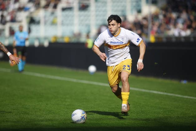 Riccardo Sottil of US Lecce during the Italian Serie A 2025 26 season football match between Torino FC and US Lecce on 01 February 2026 at Stadio Olimpico Grende Torino ,Turin, Italy. Photo Nderim KACELI  Copyright: xNderimxKaceli IPAxSportx xipa-agency.netx xx IPA_70834426 IPA_Agency_IPA70834426