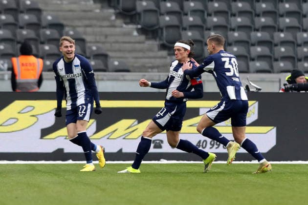 01.02.2026, xtgx, Fussball 2.Bundesliga, Hertha BSC Berlin - SV Darmstadt 98 v.l. Torjubel nach dem Tor zum celebrating the goal celebrate 1:0 durch Fabian Reese (Hertha BSC Berlin) (DFL DFB REGULATIONS PROHIBIT ANY USE OF PHOTOGRAPHS as IMAGE SEQUENCES and or QUASI-VIDEO) Berlin