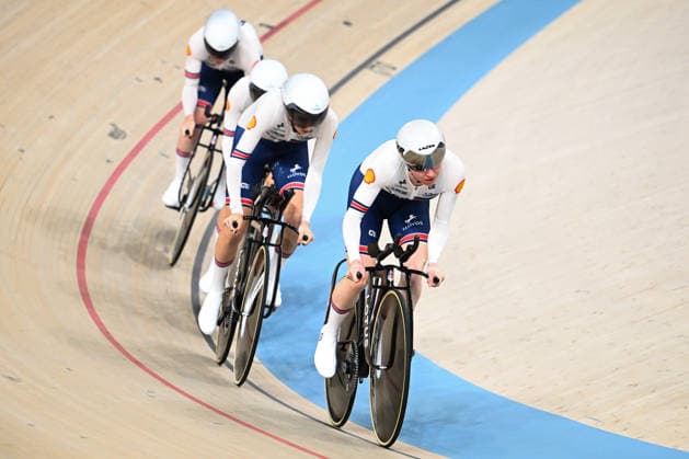 2026 UEC Track Elite European Championships Picture by Olly Hassell SWpix.com - 01 02 2026 - Cycling - 2026 UEC Track Elite European Championships - Konya Velodrome, Konya, Türkiye - Women s Team Pursuit Qualifying - Josie Knight (Great Britain), Anna Morris (Great Britain), Kate Richardson (Great Britain), Millie Couzens (Great Britain) Copyright: x xSWpix.comx(t axPhotographyxHubxLtd)xOllyxHassell SWpix.comx SWP-3177-0095